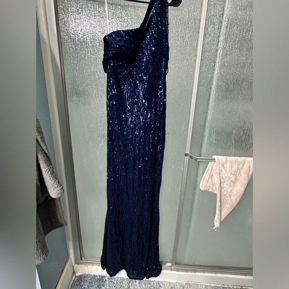 Formal blue sequin cocktail dress - Picture 2 of 5
